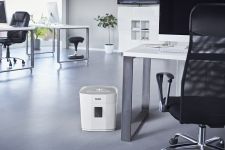 Dahle PaperSAFE PS100 Cross Cut Shredder thumbnail 13