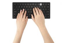Kensington K75502UK Black Multi-Device Dual Wireless Compact Keyboard thumbnail 5