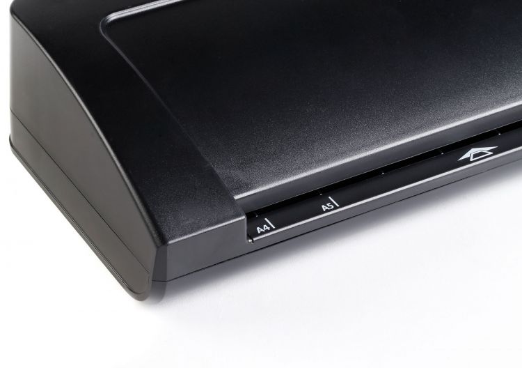 Dahle 70104 A4 Laminator with 2 Heated silicone Rollers - Image 5