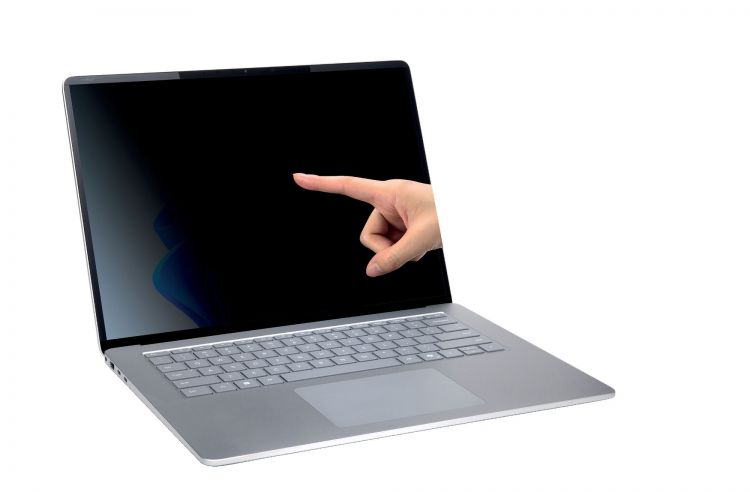 Kensington MagPro Elite Magnetic Privacy Screen for Surface Laptop 15" - Image 5