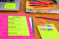 Post-It Pack of 3 Super Sticky Notes 101x152mm Ruled Cosmic Colours thumbnail 3