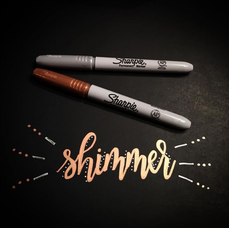 Sharpie Metallic Permanent Markers Gold Fine Point Single Pack - Image 4