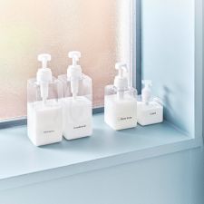 Dymo 45013 D1 12mm x 7m Black on White Tape thumbnail 7