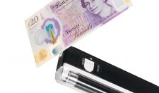 Safescan 40H Handheld UV Counterfeit Detector thumbnail 6