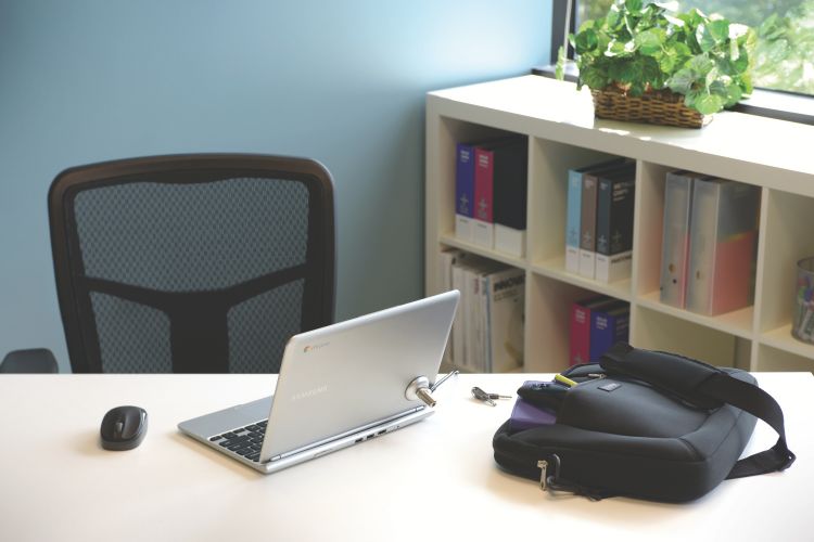 Kensington K62569US SP12 Simply Portable Neoprene Sleeve 12 Inch - Image 2