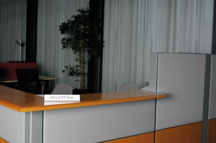 Bi-Office NPL01011 Drywipe Desk Nameplate - Image 3