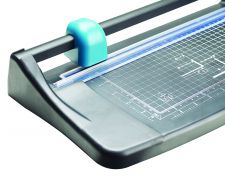 Avery TR002 A4 Photo and Paper Trimmer thumbnail 4