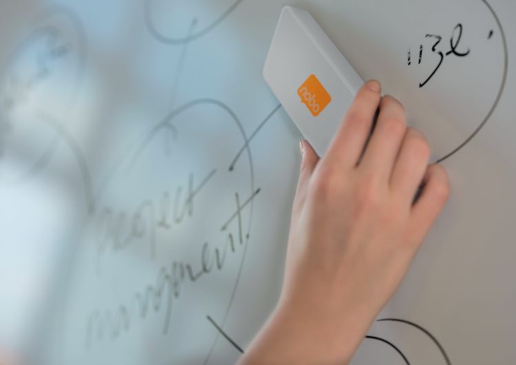 Nobo 1905325 Magnetic Whiteboard Eraser - Image 2