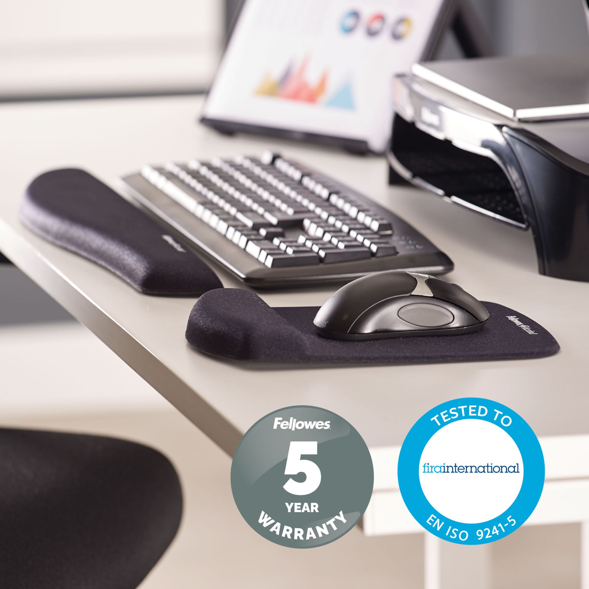 Fellowes 9252003 PlushTouch Mousepad Wrist Support Black