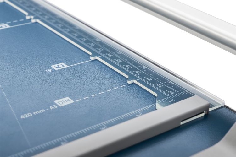 Dahle 508 A3 Personal Trimmer - Image 2