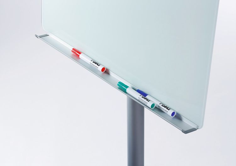 Dahle Glass Flip Chart Easel 70x100cm - Image 1