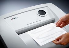 Dahle 104 Clean Tec Professional Strip cut Shredder thumbnail 3